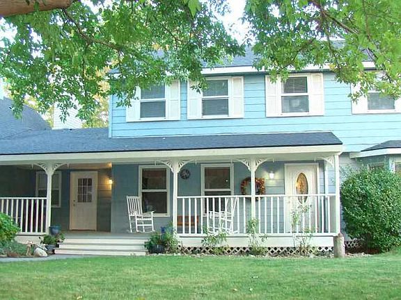 2nd image of 1919 Sheridan Pl