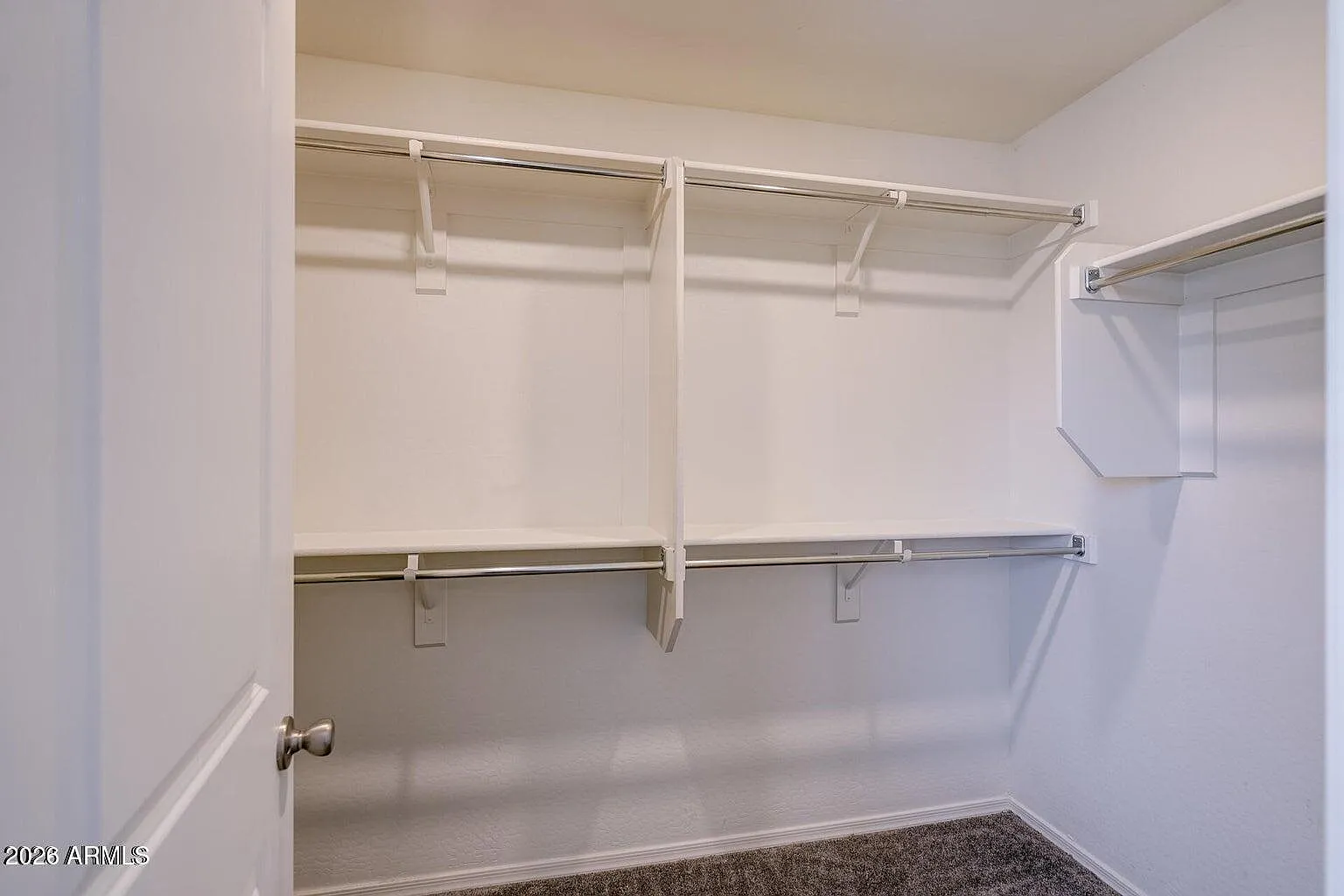 3 bed, 2.0 bath, 1859 sqft, $2,150 — Photo 4