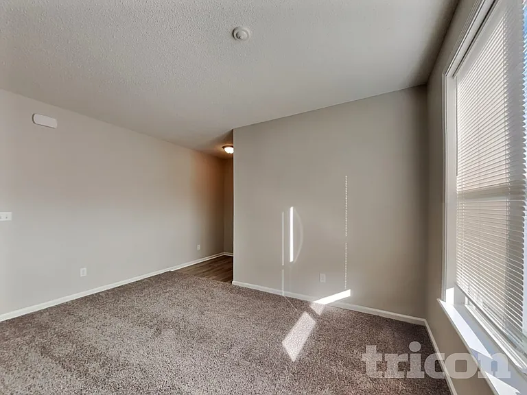4279 Round Lake Bnd — Photo 16