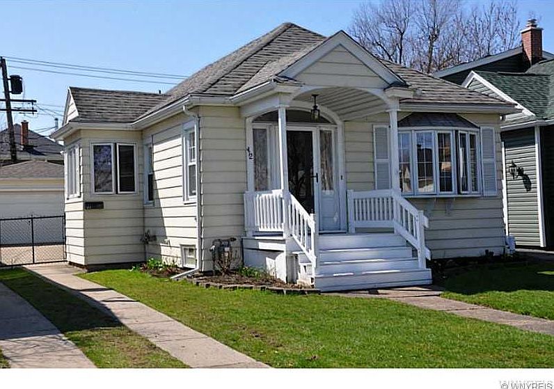 1st image of 412 Tremont Ave