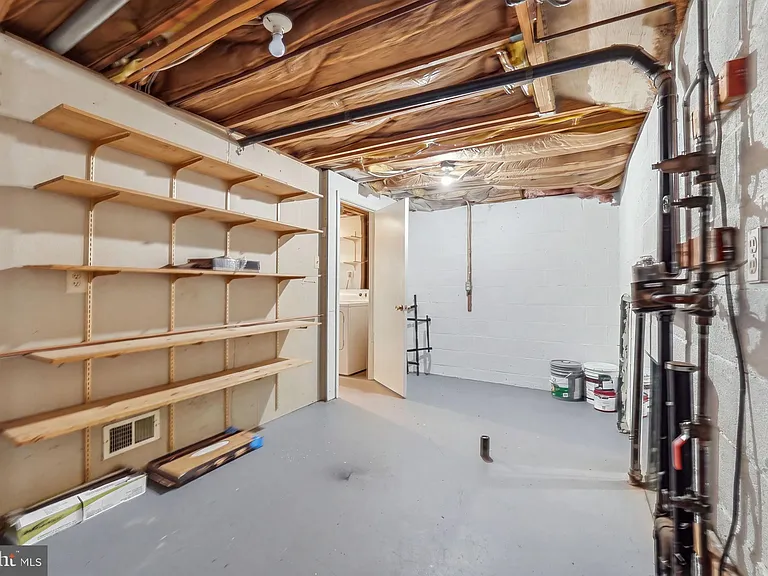 10065 Chestnut Wood Ln — Photo 29