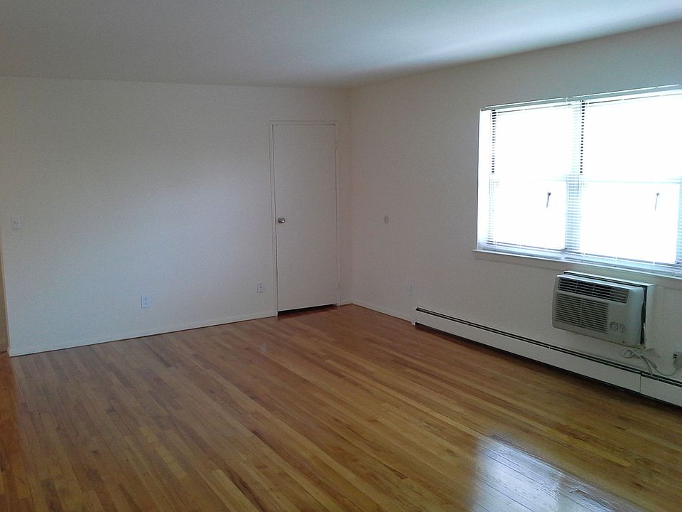 Steuben Arms 1182 Main St River Edge NJ Zillow