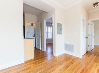 1214 W Waveland Ave #2, Chicago, IL 60613