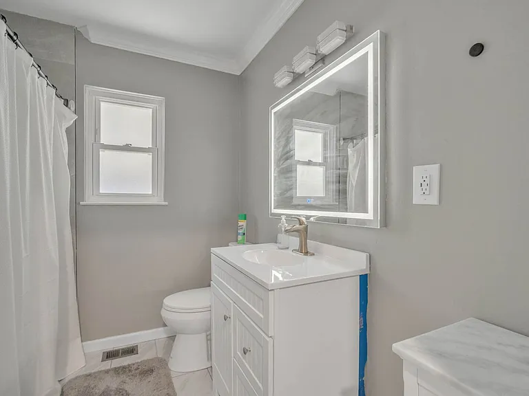 4620 B St — Photo 16