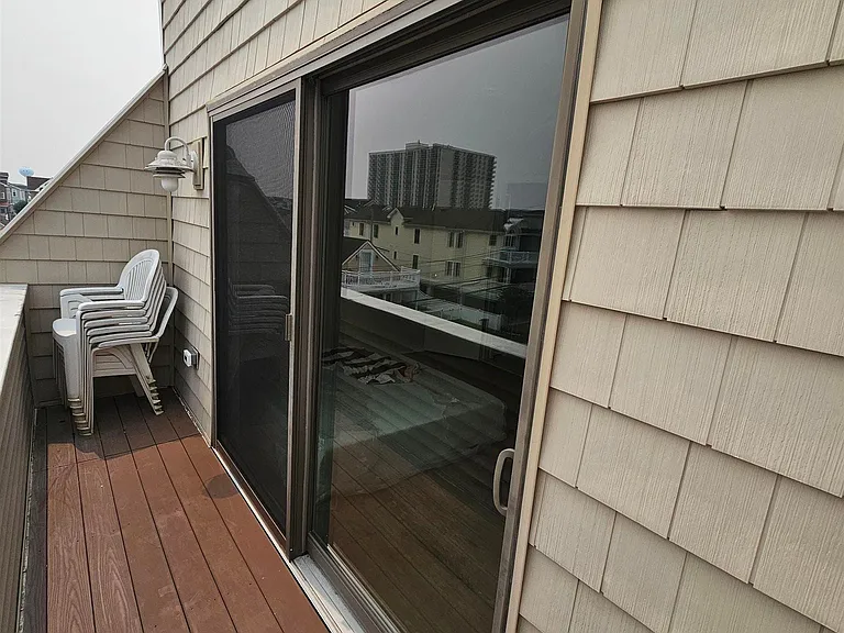 11 S Adams Ave #8 — Photo 34