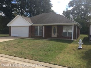 203 David St, Pearl, MS 39208