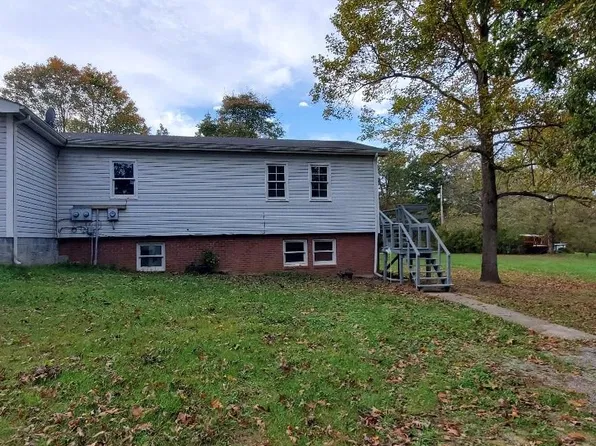 959 Bprovidence Church Rd Floor 2, Hedgesville, WV 25427