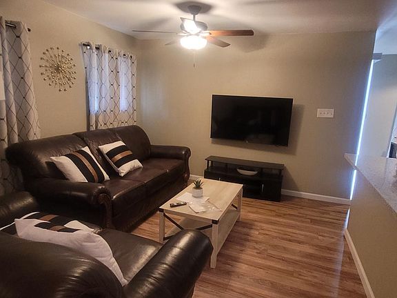 2nd image of 1202 W Mountain View Rd APT 2