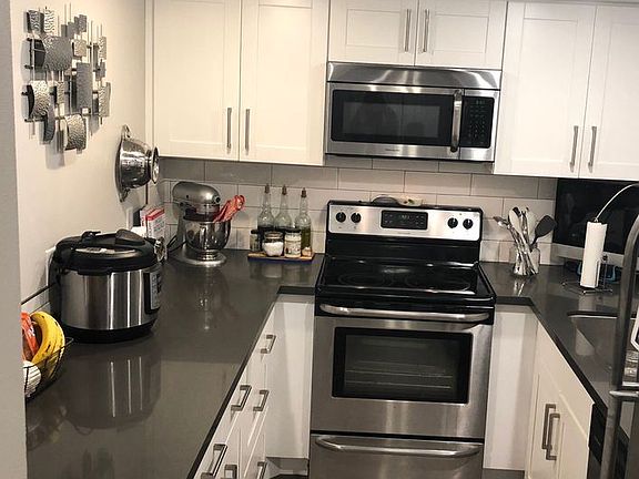 4th image of 1922 42nd Ave E #24