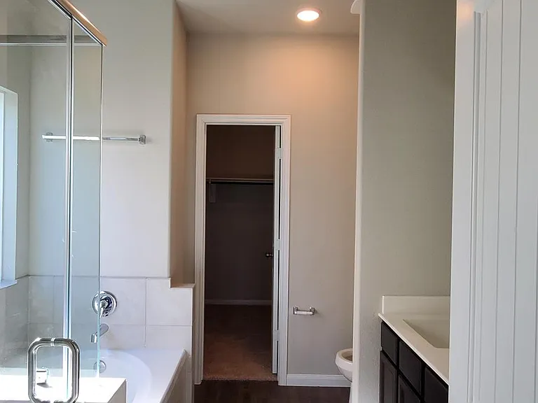 989 Marquis Dr — Photo 11