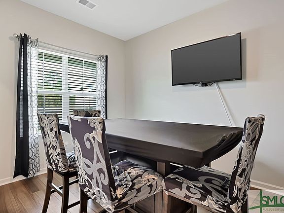 4th image of 199 Enclave Way NE