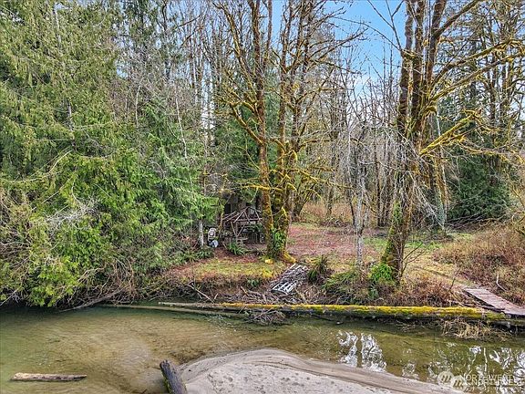 4th image of 30600 412th Drive NE