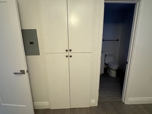 5th image of 1822 3rd Ave APT B