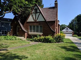 257 Rolfe Rd, Dekalb, IL 60115