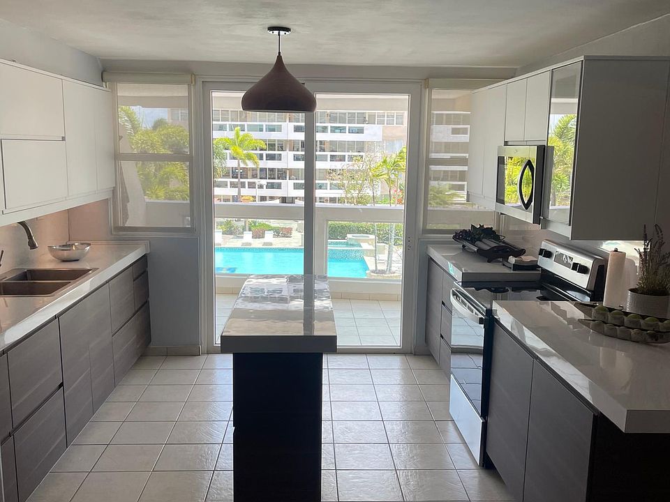 2nd image of 9545 Calle Diaz Way
