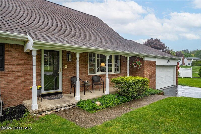 2nd image of 10 Northcrest Drive