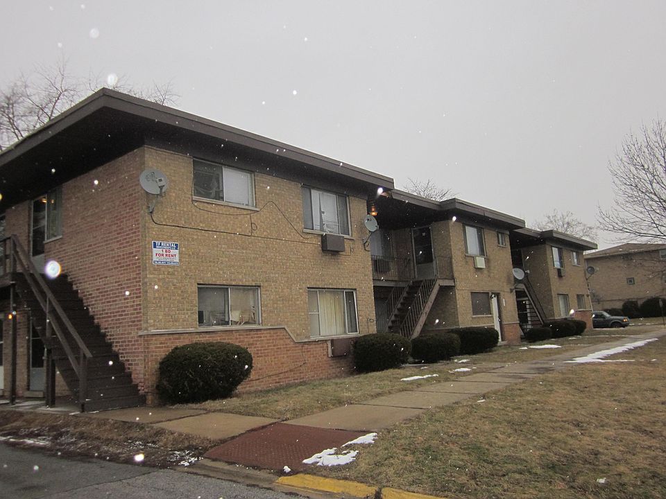 1st image of 13946 S Wabash Avenue #1