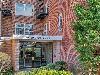 110 Draper Lane #L8S, Dobbs Ferry, NY, 10522