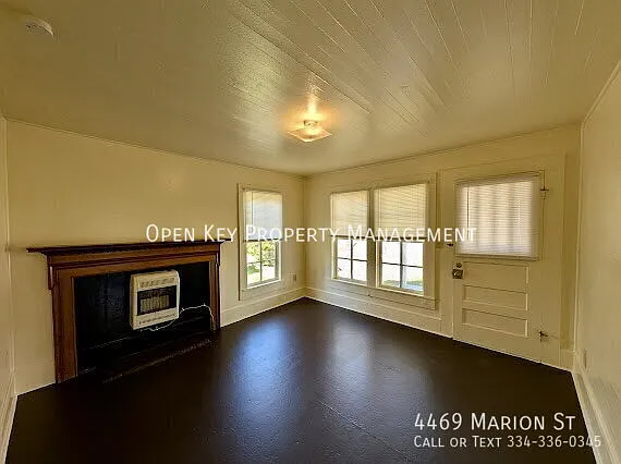 4469 Marion St — Photo 10