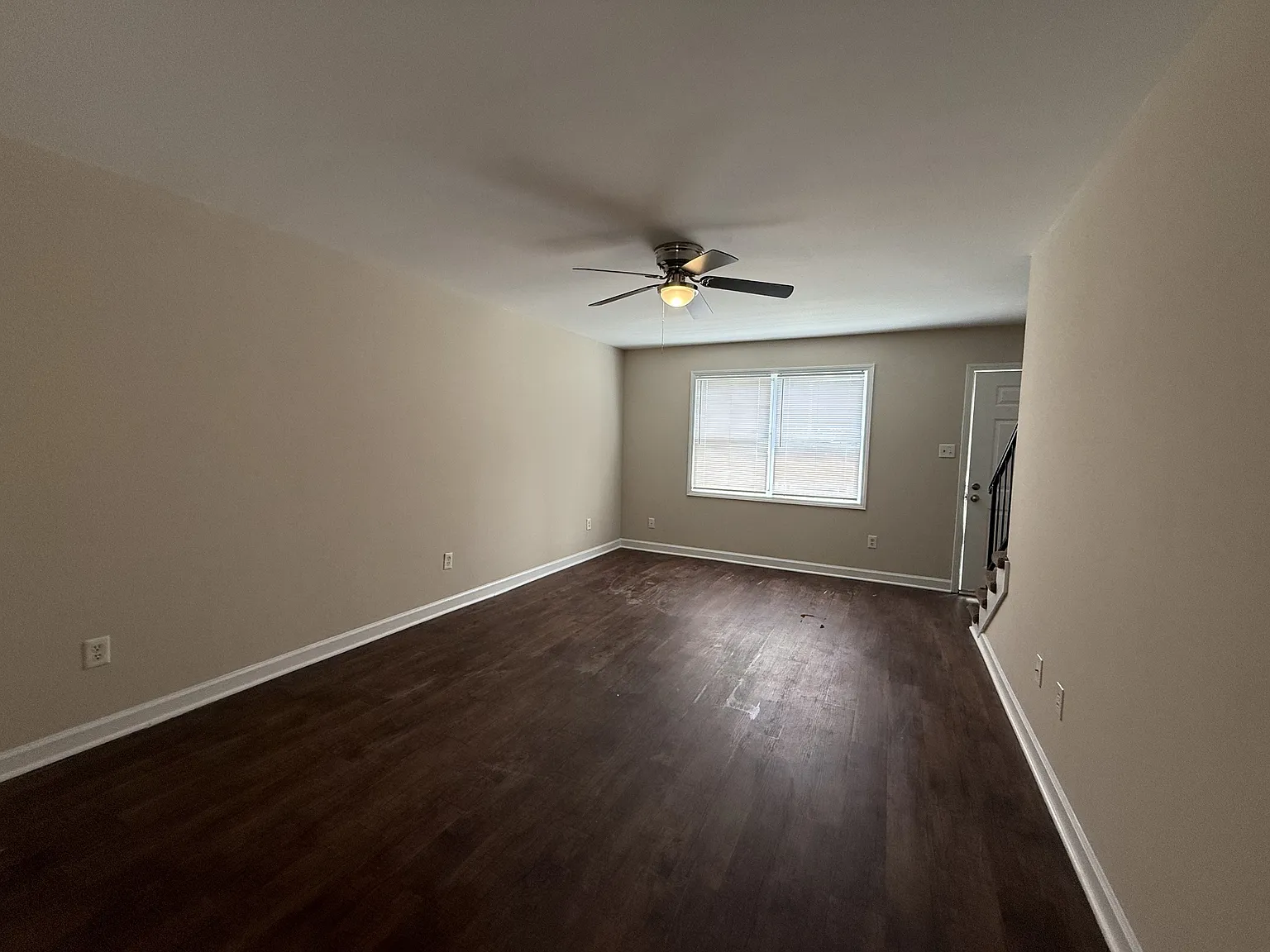 841 Lewis Drive — Photo 3