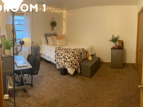 4th image of 404 Chateau Royale Ct
