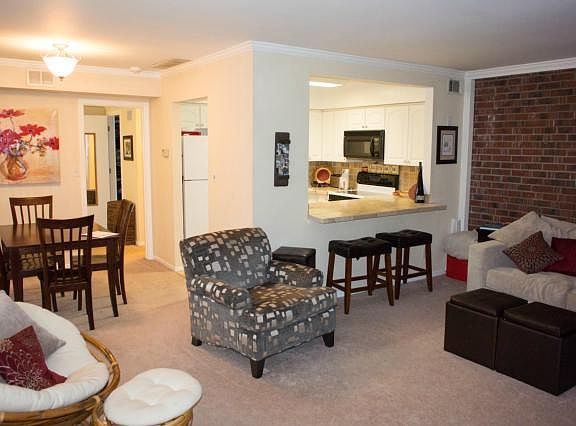 2nd image of 4512 Jefferson St APT 12