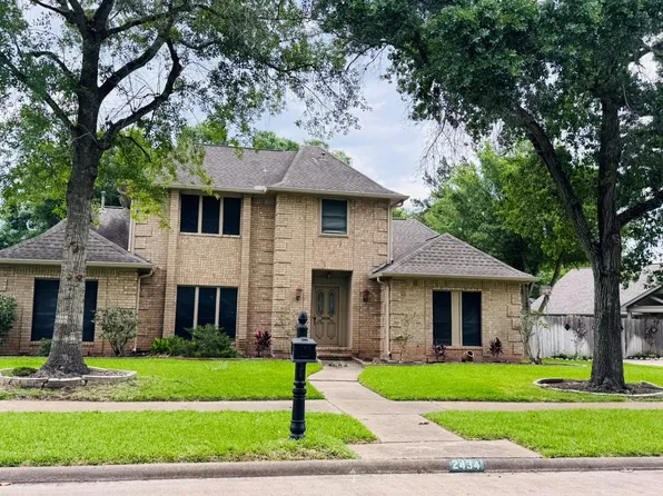 2434 Hodges Bend Cir, Sugar Land, TX 77479