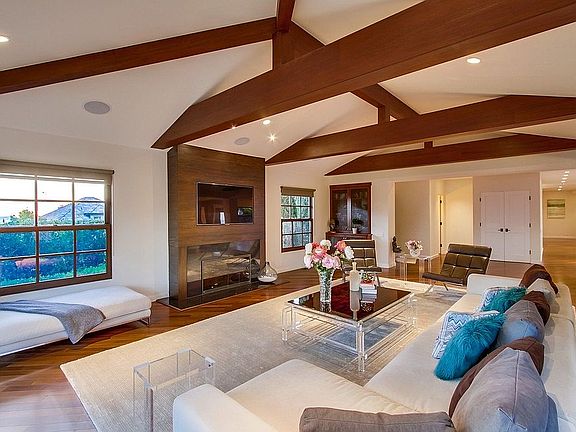 5th image of 6005 Camino De La Costa