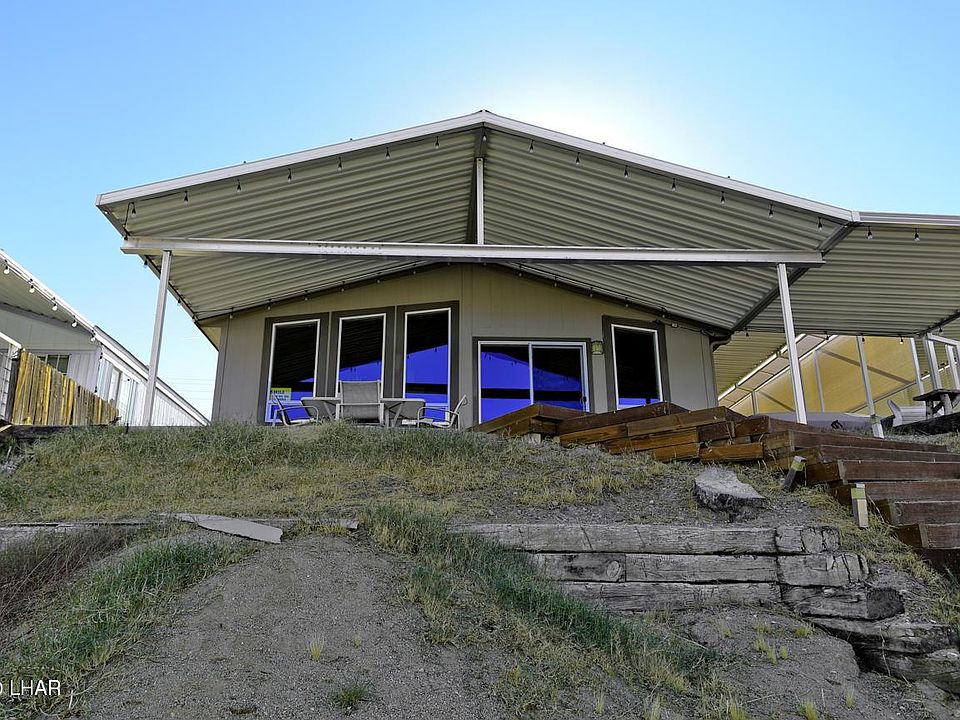 1st image of 454 E Riverfront Dr