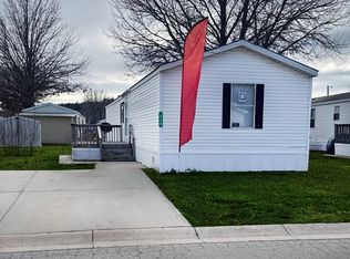 2500 Farm Bureau Rd #275, Manhattan, KS 66502