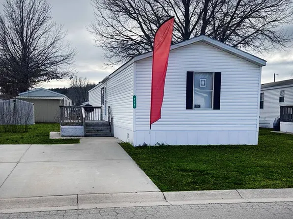 2500 Farm Bureau Rd #275, Manhattan, KS 66502