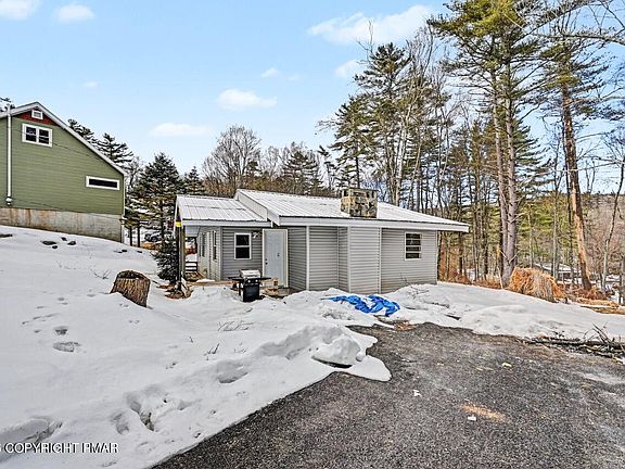 3rd image of 108 Mink Ln