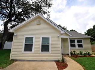 1142 Bay Ct, Destin, FL 32541