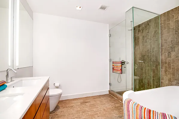 Sold by Compass | media 6