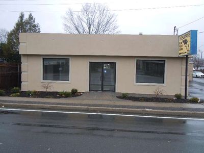 537 E Jericho Tpke, Huntington Station, NY, 11746