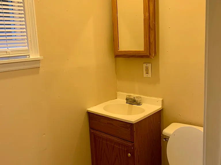 455 Allen Dr — Photo 4