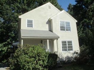 11 Crabtree Ln, Shirley, MA 01464