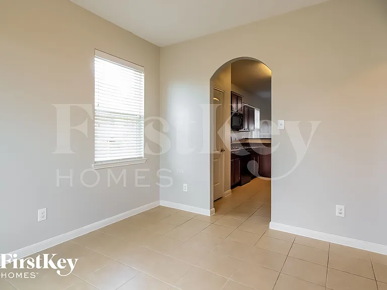 20802 Echo Manor Dr — Photo 4