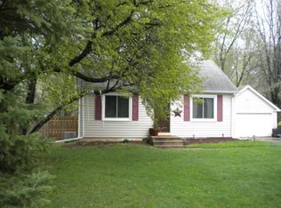 2666 Margaret Ave E, Maplewood, MN 55119