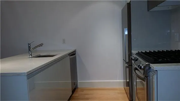 Rented by Space Marketing Shop | media 5