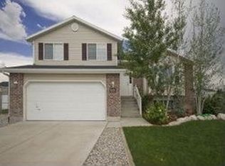 1944 N 1450 W, Clinton, UT 84015