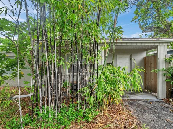 2621 25TH AVENUE N, ST PETERSBURG, FL 33713