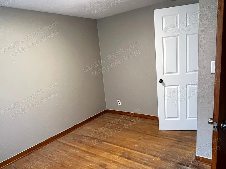 605 Vine St — Photo 8