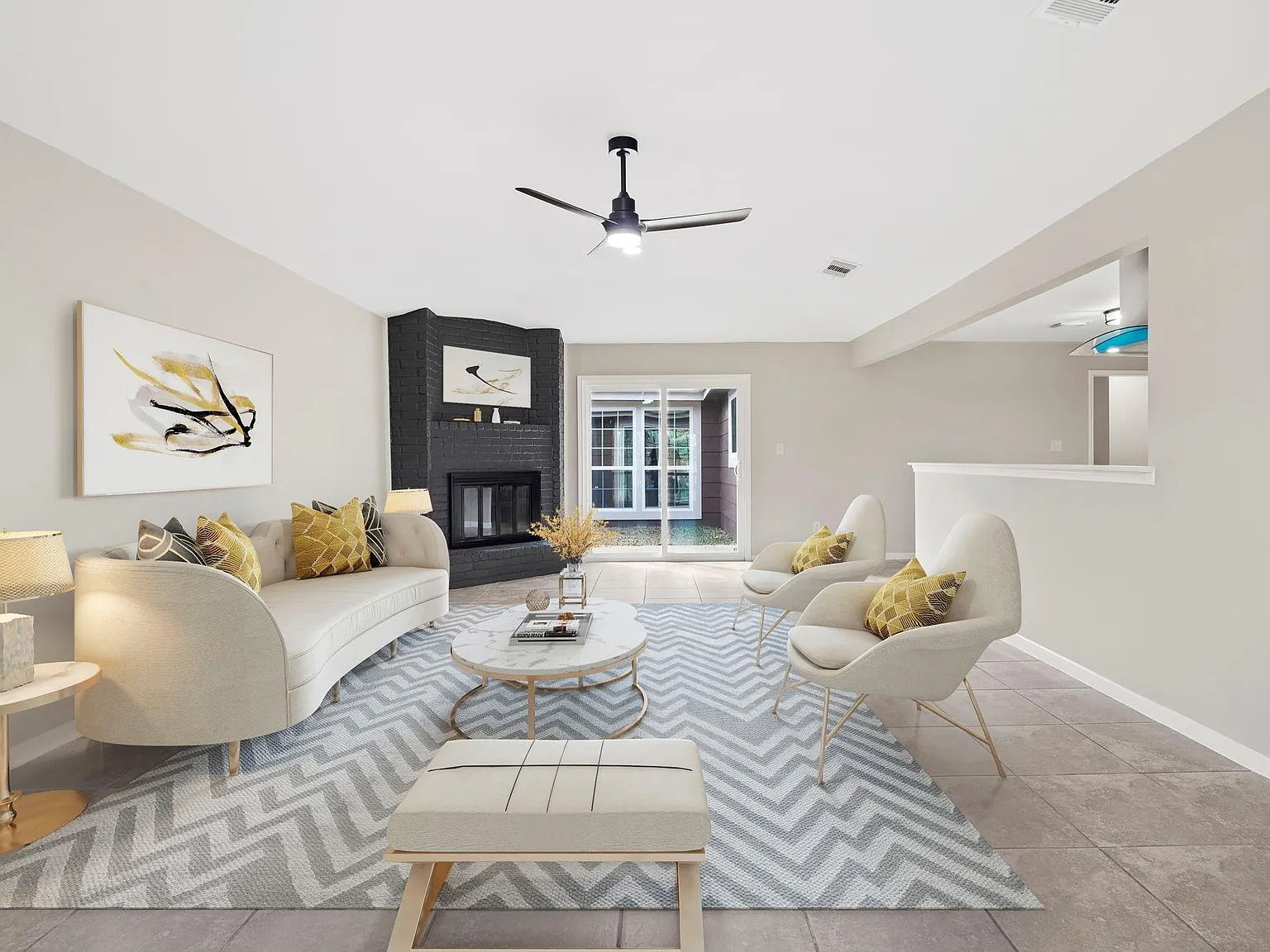 3 bed, 2.0 bath, 1729 sqft, $1,925 — Photo 4