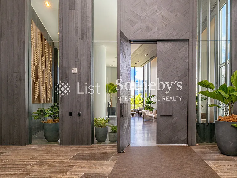 1000 Auahi St #1701 — Photo 18
