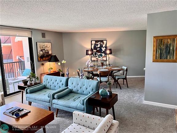5th image of 1301 River Reach Dr APT 412
