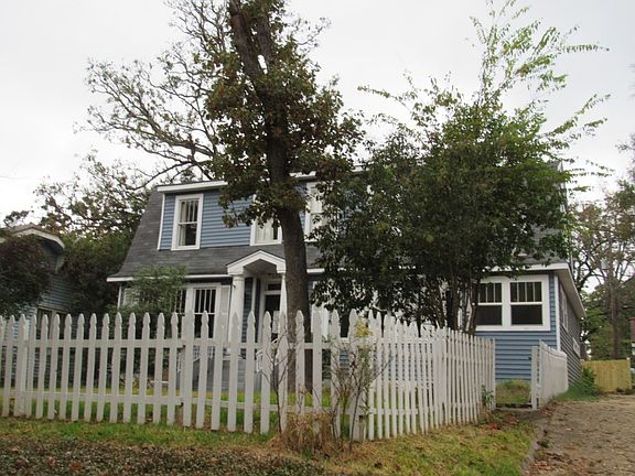 2nd image of 534 Gladstone Blvd