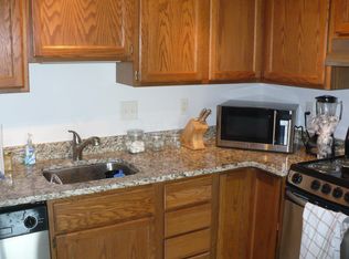 2140 Ridge Dr APT 11, Saint Louis Park, MN 55416