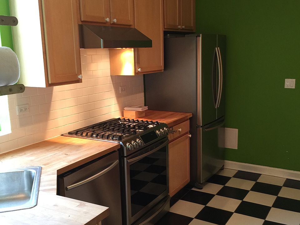 1st image of 2229 N Sedwgick St #3