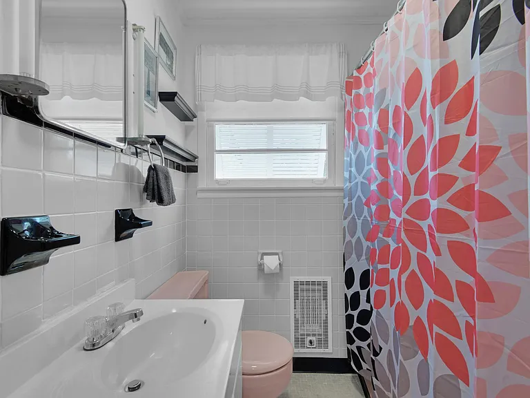 82 Cobia St — Photo 24